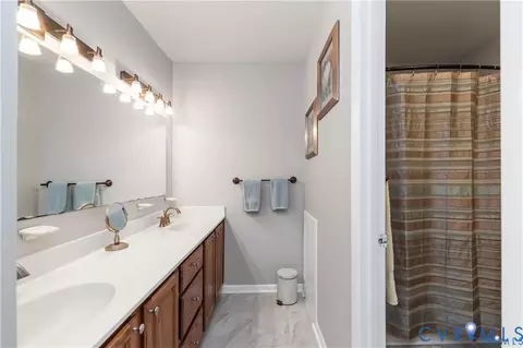 Bath - 11810 N Briar Patch Dr, Midlothian, VA 23113 photo 2 of 3