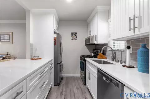 Kitchen - 11810 N Briar Patch Dr, Midlothian, VA 23113 photo 1 of 4