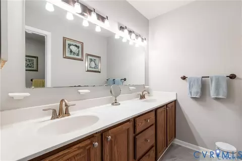Bath - 11810 N Briar Patch Dr, Midlothian, VA 23113 photo 3 of 3