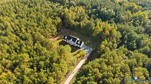 View/Area - 16409 Courthouse Rd, Dinwiddie, VA 23841 photo 3 of 6