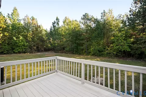 Exterior - 16409 Courthouse Rd, Dinwiddie, VA 23841 photo 5 of 8