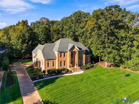 2825 Oak Point Ln, Henrico, VA 23233