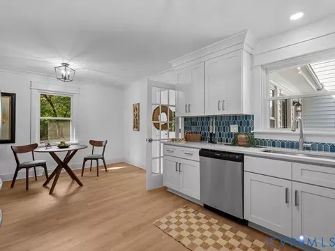 Kitchen - 101 County Line Rd, Midlothian, VA 23112 photo 4 of 4