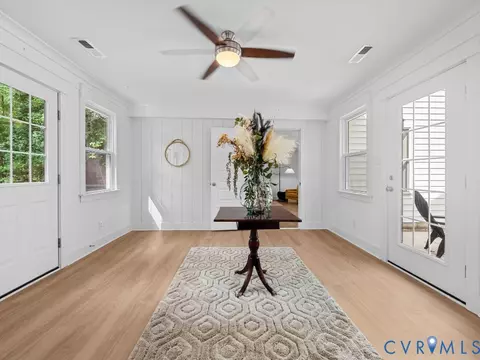 Entry Way - 101 County Line Rd, Midlothian, VA 23112 photo 3 of 4