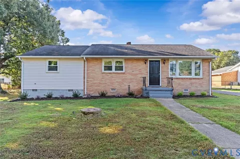 25615 Grant Ave, Petersburg, VA 23803