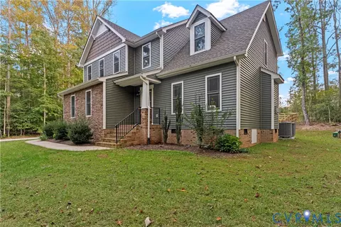 Exterior - 2953 Preston Park Ct, Sandy Hook, VA 23153 photo 4 of 9