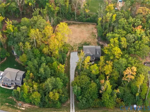 View/Area - 2953 Preston Park Ct, Sandy Hook, VA 23153 photo 4 of 9