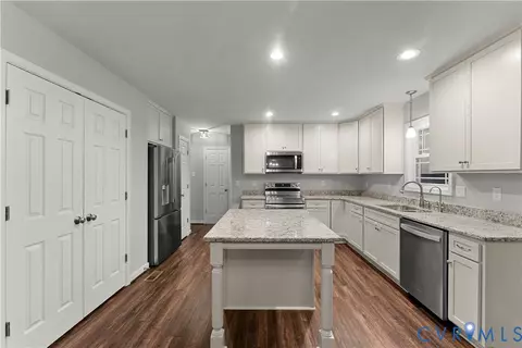 Kitchen - 2953 Preston Park Ct, Sandy Hook, VA 23153 photo 1 of 4