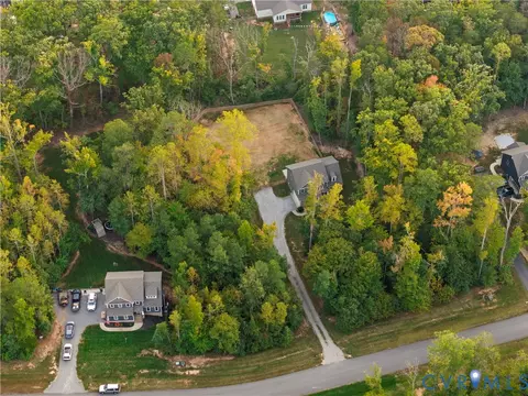 View/Area - 2953 Preston Park Ct, Sandy Hook, VA 23153 photo 3 of 9
