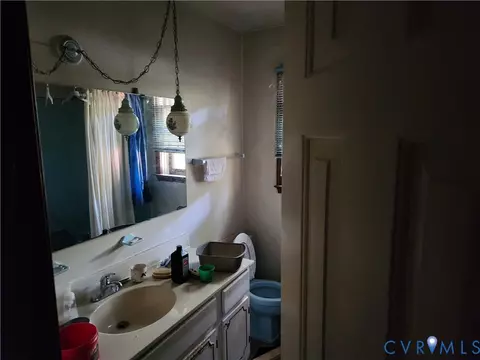 Bath - 11236 Forestwind Dr, Midlothian, VA 23112 photo 1 of 2