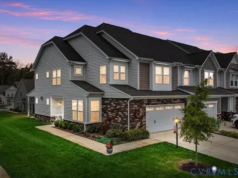 18621 Palisades Rdg, Moseley, VA 23120