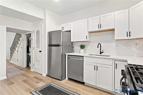 Kitchen - 521 Catherine St, Richmond, VA 23220 photo 4 of 4