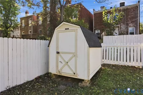 Exterior - 521 Catherine St, Richmond, VA 23220 photo 11 of 11