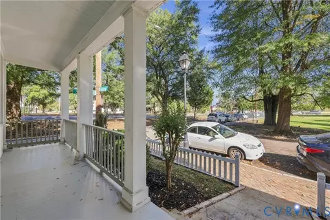 Exterior - 521 Catherine St, Richmond, VA 23220 photo 4 of 11