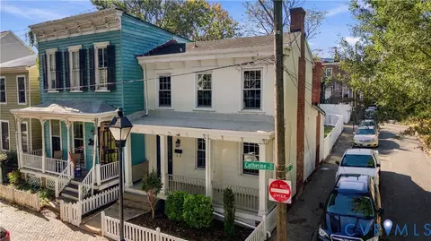 Exterior - 521 Catherine St, Richmond, VA 23220 photo 2 of 11