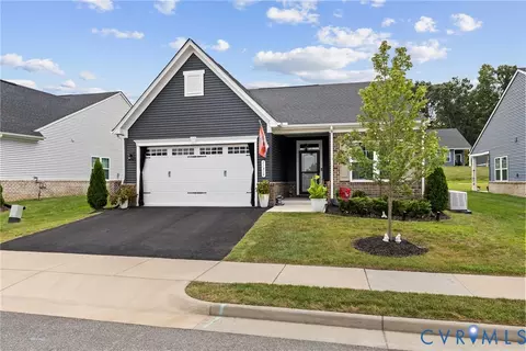 11319 Vulcan Ln, Chester, VA 23831
