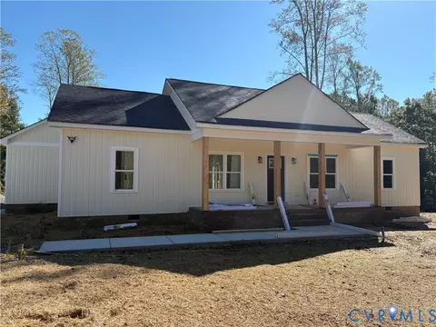 15205 Lebanon Rd, Disputanta, VA 23842
