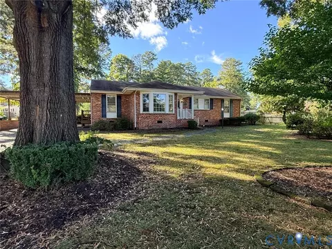 1300 Careybrook Dr, Richmond, VA 23238