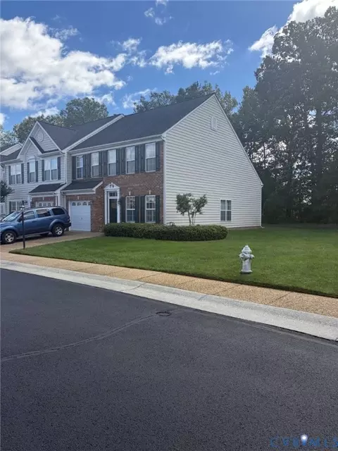 6000 Eagles Crest Dr, Chesterfield, VA 23832