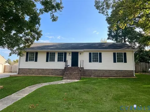 2523 Bent Oaks Dr, Colonial Heights, VA 23834