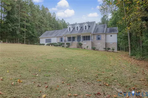 7921 Hidden Pines Ln, Prince George, VA 23875