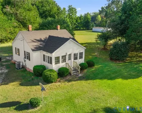 1310 Wares Wharf Rd, Dunnsville, VA 22454