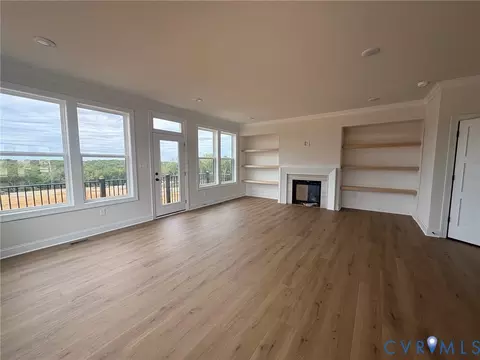 Living - 520 Aura Ave, Midlothian, VA 23113 photo 2 of 3