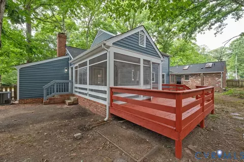 Exterior - 11840 Winfore Dr, Midlothian, VA 23113 photo 7 of 14
