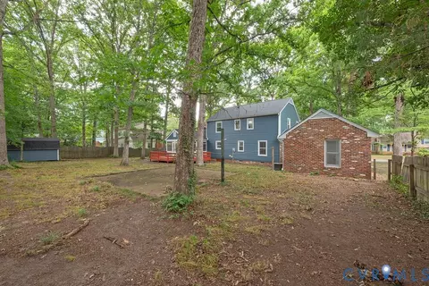 Exterior - 11840 Winfore Dr, Midlothian, VA 23113 photo 12 of 14