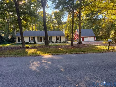 11423 Rosemont Dr, Rockville, VA 23146