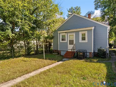 Exterior - 2305 Halifax Ave, Richmond, VA 23224 photo 4 of 6
