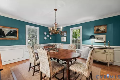 Dining - 3520 Lansdowne Rd, Midlothian, VA 23113 photo 2 of 6