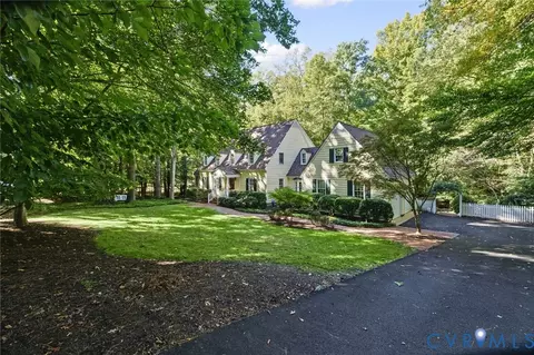 Exterior - 3520 Lansdowne Rd, Midlothian, VA 23113 photo 3 of 9