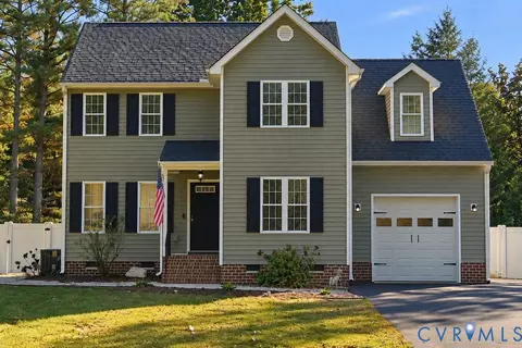 8477 Cheraw Rd, Mechanicsville, VA 23116