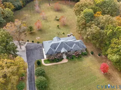 1743 Huguenot Trl, Powhatan, VA 23139