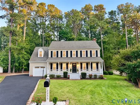 2255 Oak Bay Ln, Henrico, VA 23233