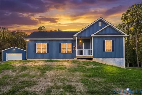 11880 Fosters Ln, Amelia Court House, VA 23002