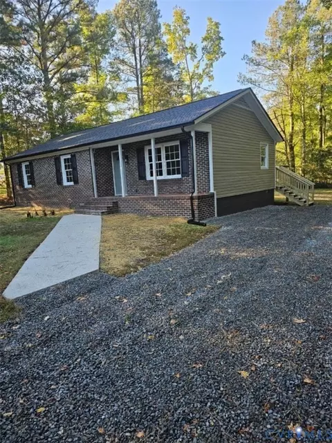 185 Barefords Mill Rd, Dunnsville, VA 22454