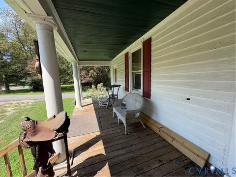 Exterior - 739 General Puller Hwy, Saluda, VA 23149 photo 4 of 4