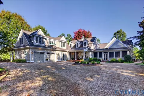 36 Hall Farm Dr, Heathsville, VA 22473