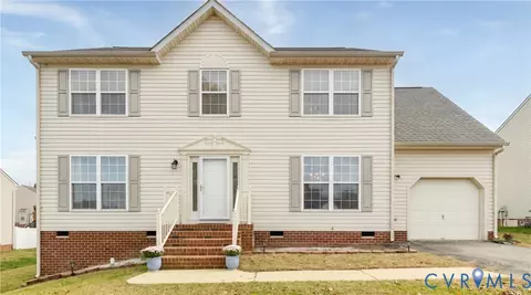 912 Bogart Rd, Richmond, VA 23223