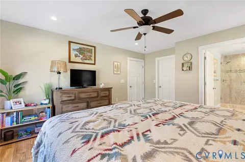 Bedroom - 3820 Upshaw Rd, Aylett, VA 23009 photo 2 of 7