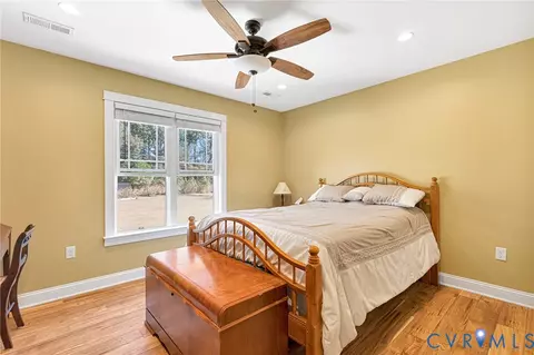 Bedroom - 3820 Upshaw Rd, Aylett, VA 23009 photo 5 of 7