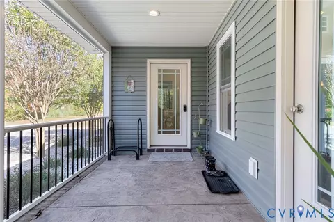 Exterior - 3820 Upshaw Rd, Aylett, VA 23009 photo 3 of 18