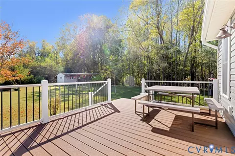 Exterior - 3820 Upshaw Rd, Aylett, VA 23009 photo 7 of 18