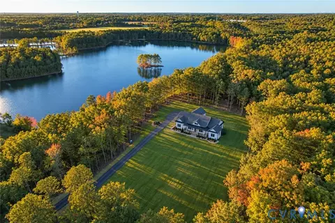 13216 Bradley Bridge Rd, Chester, VA 23831
