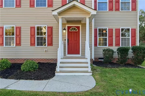 Exterior - 4023 Evelake Rd, North Chesterfield, VA 23237 photo 2 of 7