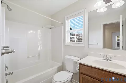 Bath - 4023 Evelake Rd, North Chesterfield, VA 23237 photo 2 of 2