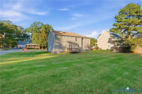 Exterior - 4023 Evelake Rd, North Chesterfield, VA 23237 photo 5 of 7