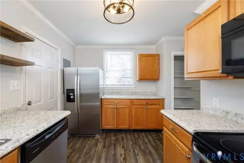 Kitchen - 1010 E 17th St, Richmond, VA 23224 photo 4 of 4